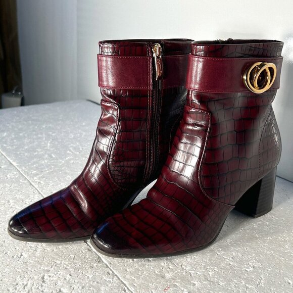 Tamaris SZ 6.5 Crocodile Wine colored ankle boot Western Ranchland Y2K Retro - Picture 1 of 9